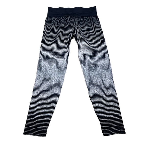 Marika Seamless High Waist Dip Dye Leggings - Picture 3 of 10